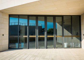 building glass entrance